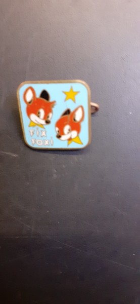 Fix und Foxi Anstecknadel hellblau Variante