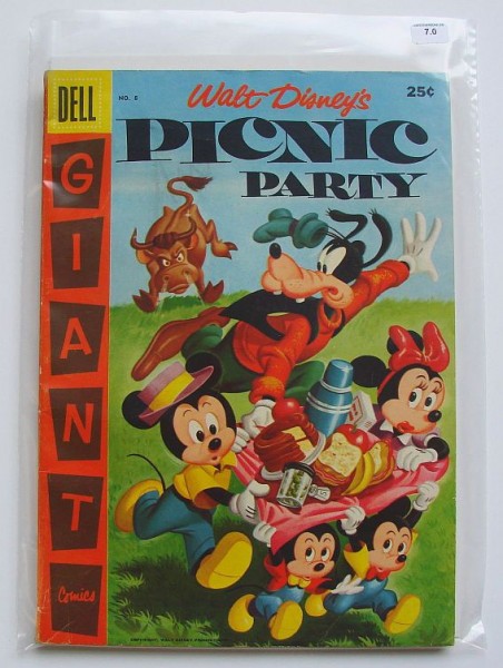 Dell Giant Comics - Picnic Party Nr.8 Graded 7.0