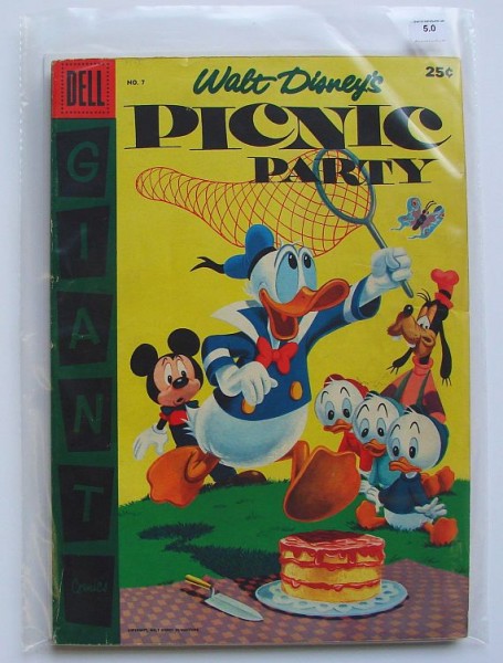 Dell Giant Comics - Picnic Party Nr.7 Graded 5.0