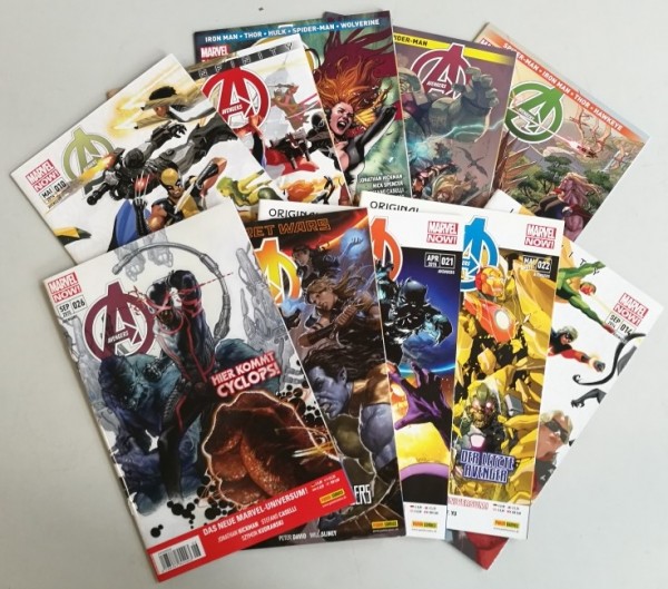 Paket 3732 10 verschiedene Avengers (Panini, Gb. 2013) (Z1-2)