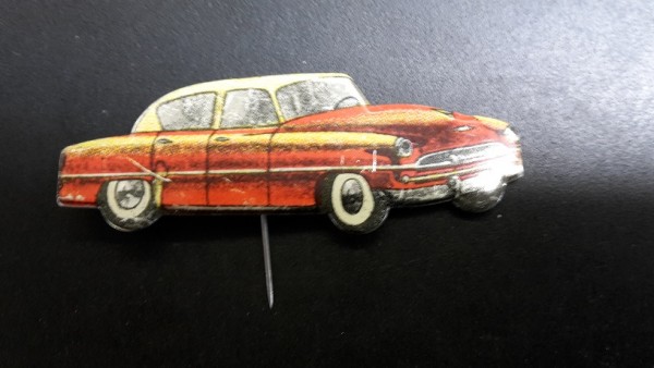 Automodell Anstecknadel Plymouth Belvedere