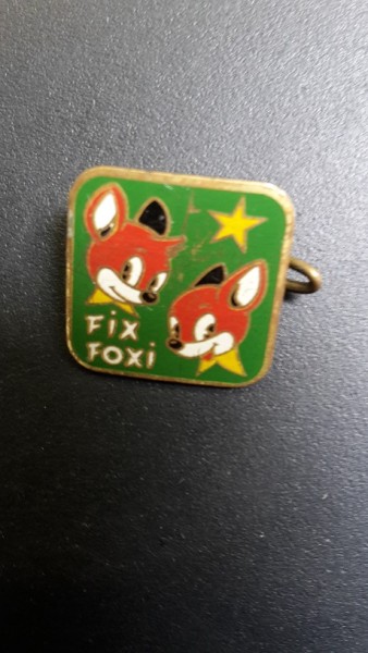 Fix und Foxi Anstecknadel grün