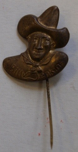 Billy Jenkins Anstecknadel goldfarben (Original)