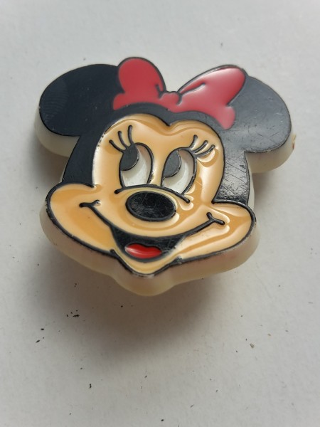 Minnie Kopf Anstecknadel