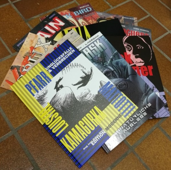 Paket 6002 10 verschiedene SF / Krimi Alben (Z1)