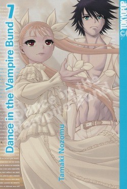 Dance in the Vampire Bund 7