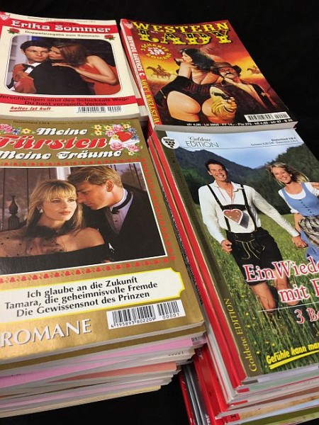 Paket 5078 60 verschiedene Liebesroman-Sammelbände, ausschließlich Nr. 1en (Z0-1)